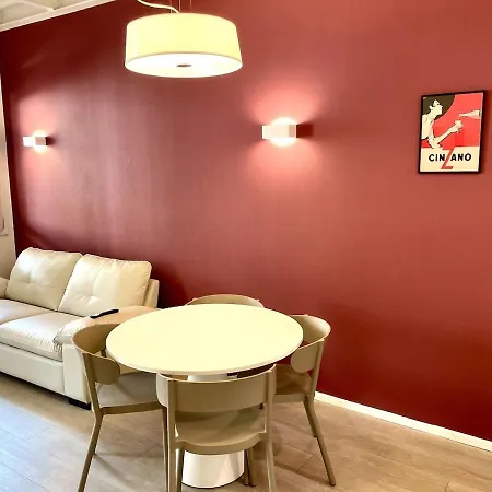 Διαμέρισμα Elegant One-bedroom With Private Terrace- Steps From Basilica Del Santo